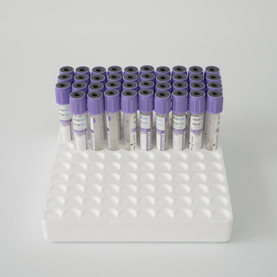 Le CE a approuvé le pourpre de tubes de l'EDTA 4ml les tubes que supérieurs d'aspiration de sang prélève disponible