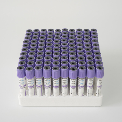 Le CE a approuvé le pourpre de tubes de l'EDTA 4ml les tubes que supérieurs d'aspiration de sang prélève disponible