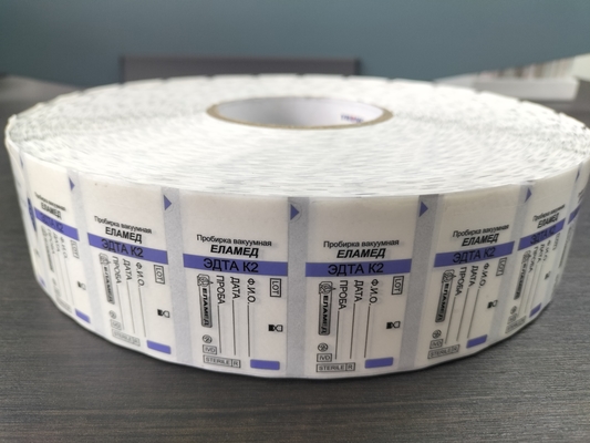 Étiquettes de tubes sanguins pratiques et précises pour identifier les échantillons
